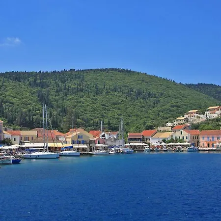 Seagull Willa Trapezaki (Kefalonia)